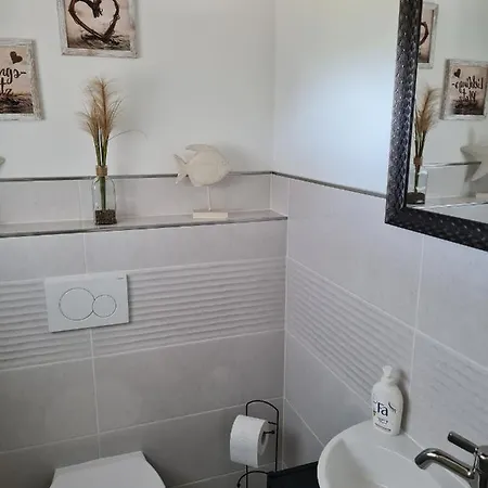 Haus Dema Semesterbostad *